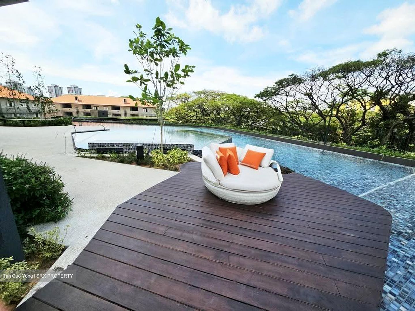 Avenue South Residence (D3), Apartment #638193721